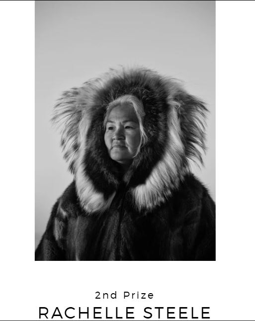 Portraits, en écho à nos exercices du printemps :