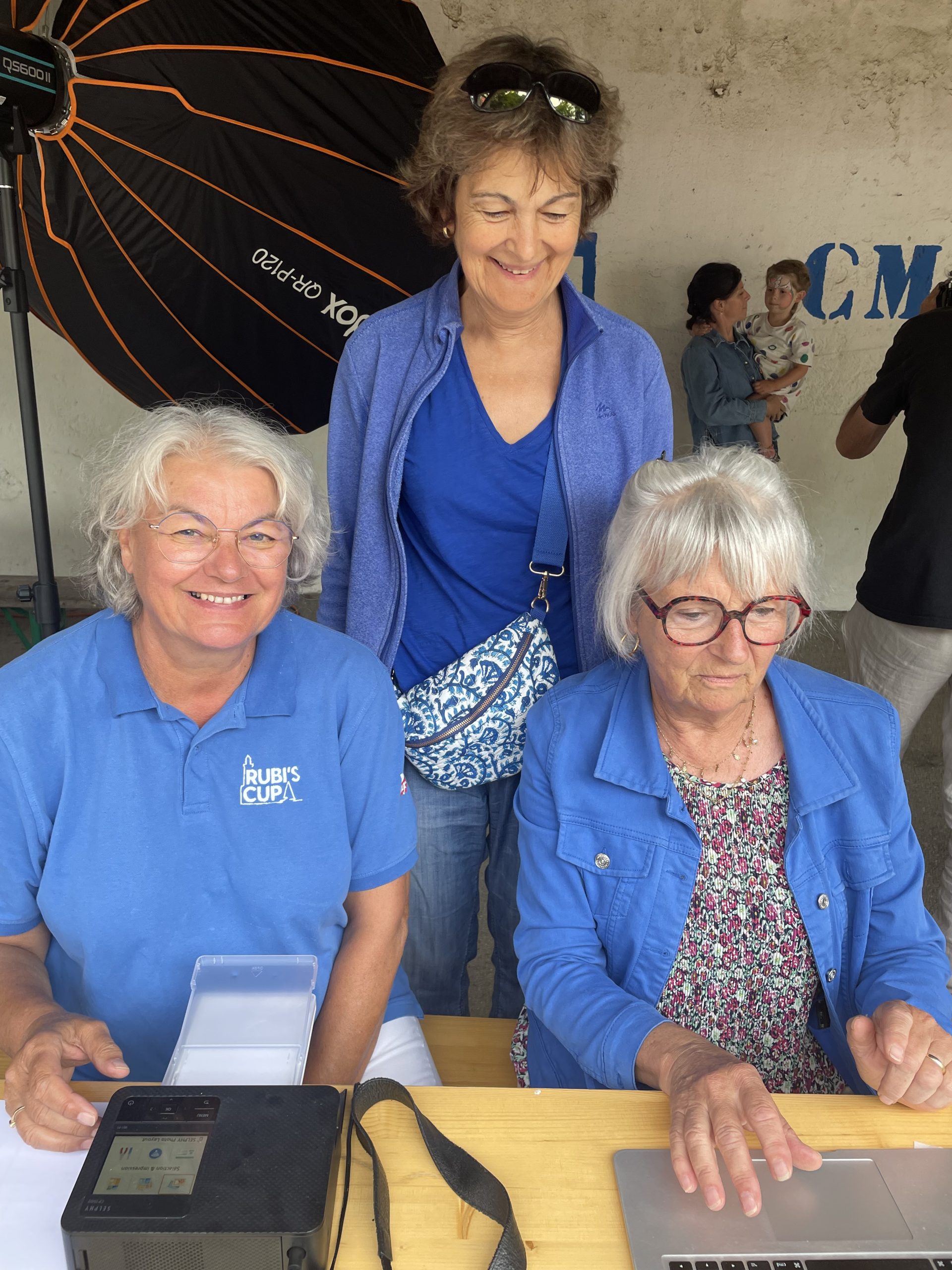 A l&rsquo;école de la Trinité pour shooter la kermesse.